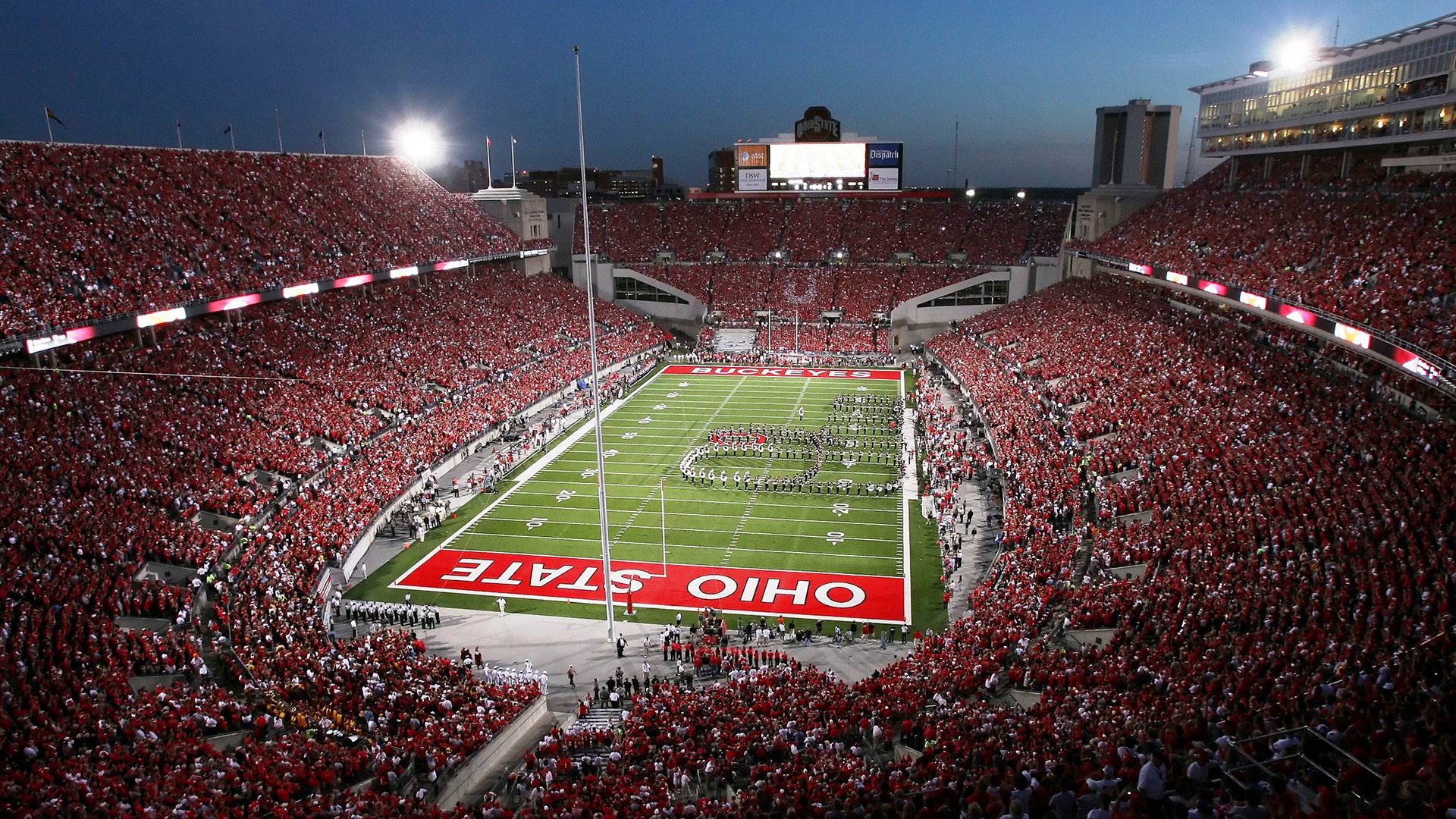 南安普顿主场击败利物浦，引发球迷疯狂欢呼，南安普顿vs利兹联预测